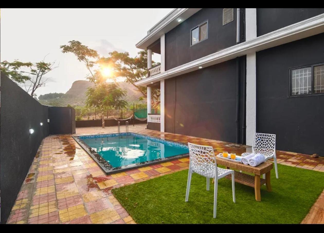 Empyrean Stay Ll 3Bhk Ll Black Horse Villa Ll Ac Ll Private Pool Ll Wifi II Lux Ll Lonavala Exterior foto