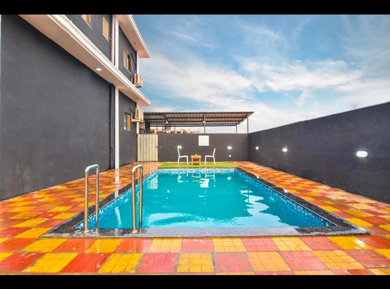 Empyrean Stay Ll 3Bhk Ll Black Horse Villa Ll Ac Ll Private Pool Ll Wifi II Lux Ll Lonavala Exterior foto