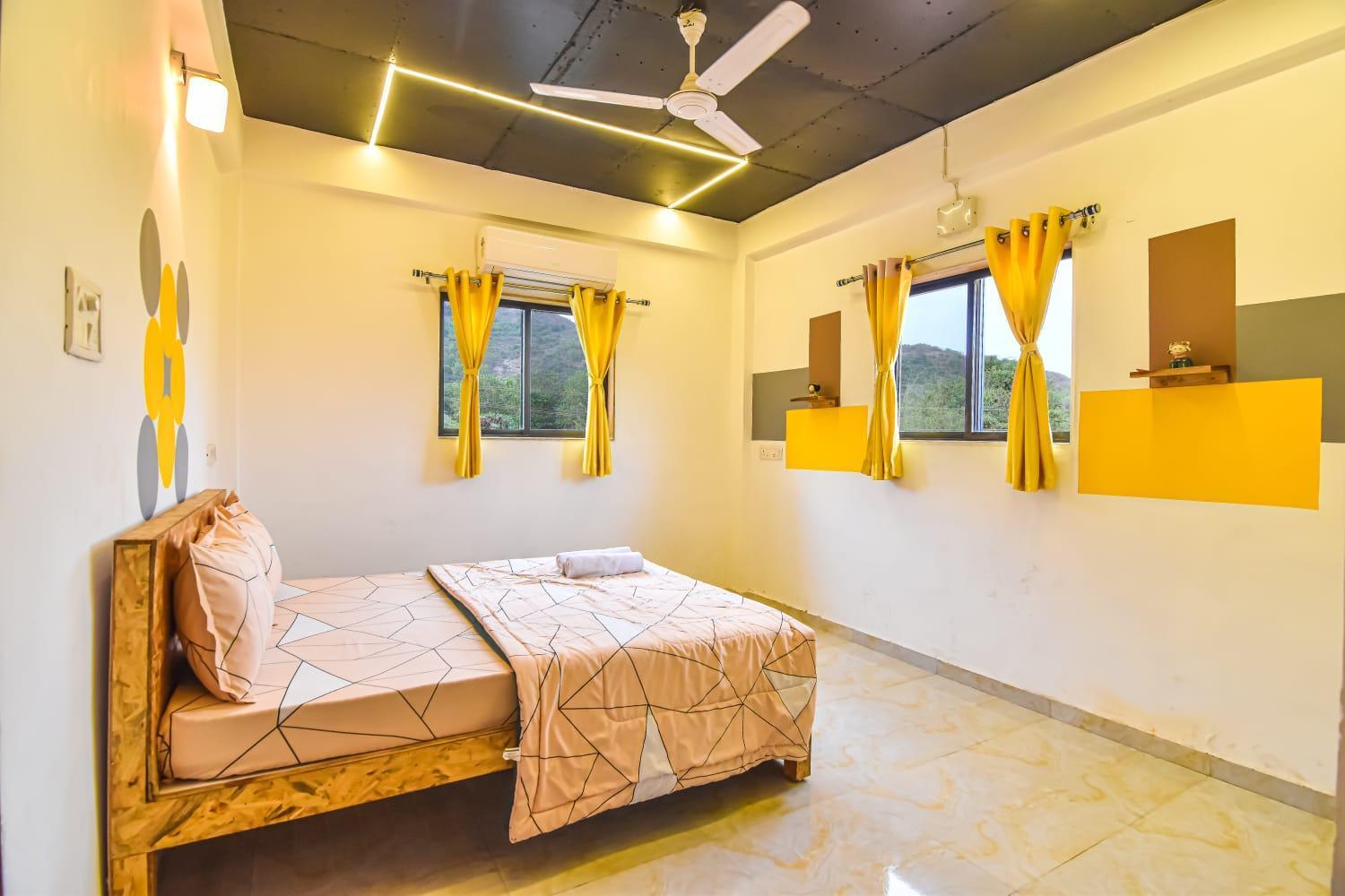 Empyrean Stay Ll 3Bhk Ll Black Horse Villa Ll Ac Ll Private Pool Ll Wifi II Lux Ll Lonavala Exterior foto